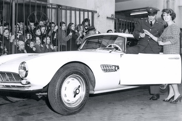 Elvis’s BMW 507 to be unveiled at Pebble Beach