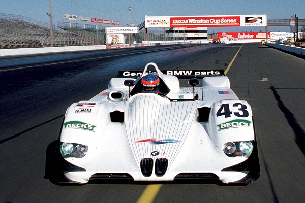 Featured Video: BMW V12 LMR at Sebring
