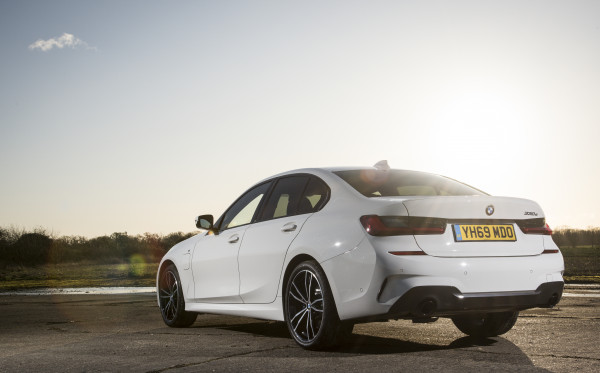 BMW begins 2020 with multiple award wins